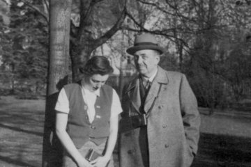 Victor von Klemperer (1876-1943) with daughter Dorothea, 1938