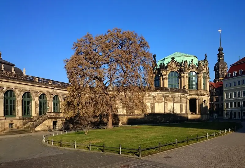 Eingang der Direktion der Porzellansammlung im Dresdner Zwinger