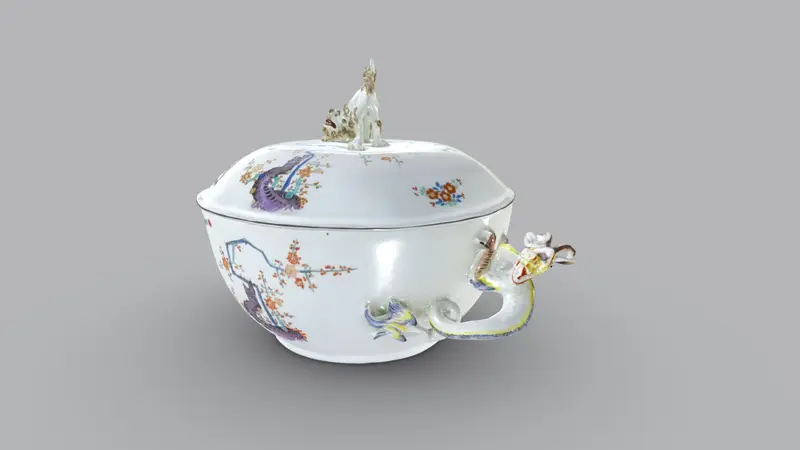 Screenshot, 3D-Modell einer Deckelterrine mit Gelben-Löwen-Dekor