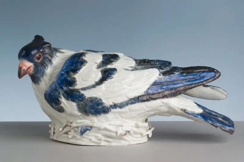 Pigeon, model Johann Joachim Kaendler, Meissen 1732