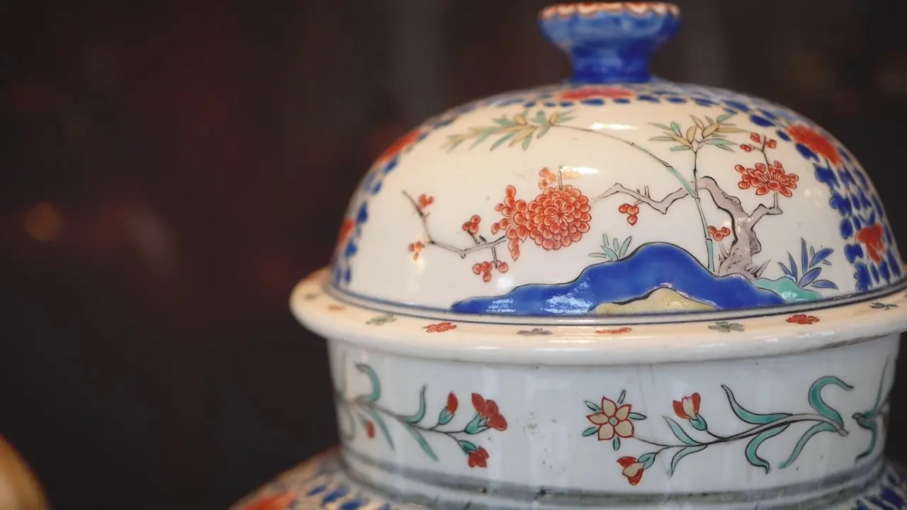 The Dream of the Porcelain Palace