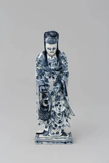 Chinesin mit Fischkorb