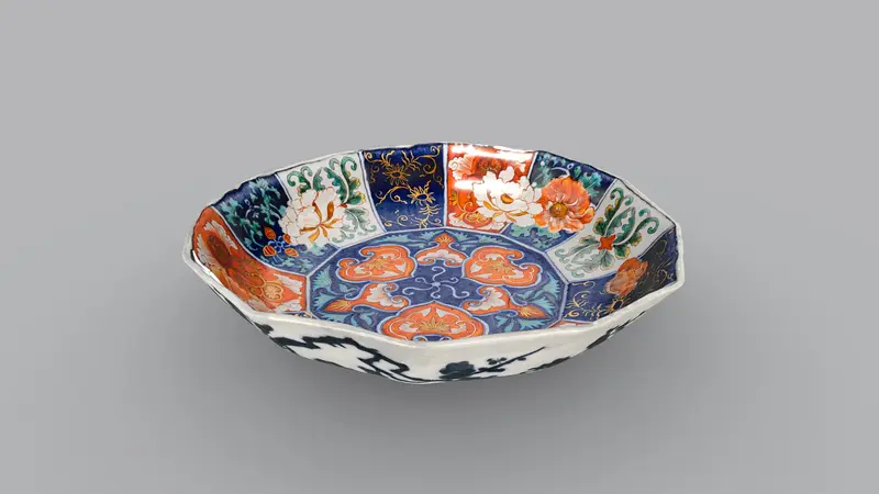 Screenshot, 3D-Modell einer polychrom bemalten, zwölfeckigen Schale